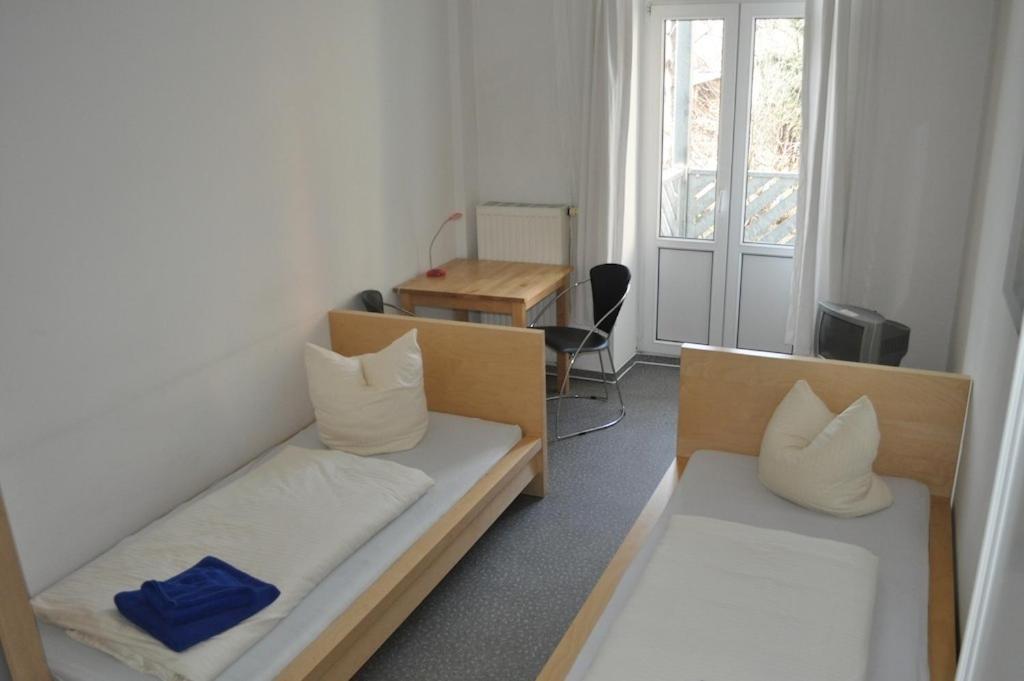 A Bed Privatzimmer Dresden - Nichtraucherpension Номер фото